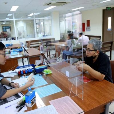 NÓNG TRONG TUẦN: 112 PHƯỜNG XÃ TẠI TP.HCM SẼ NGỪNG CHỨNG THỰC GIAO DỊCH NHÀ ĐẤT TỪ 27/4